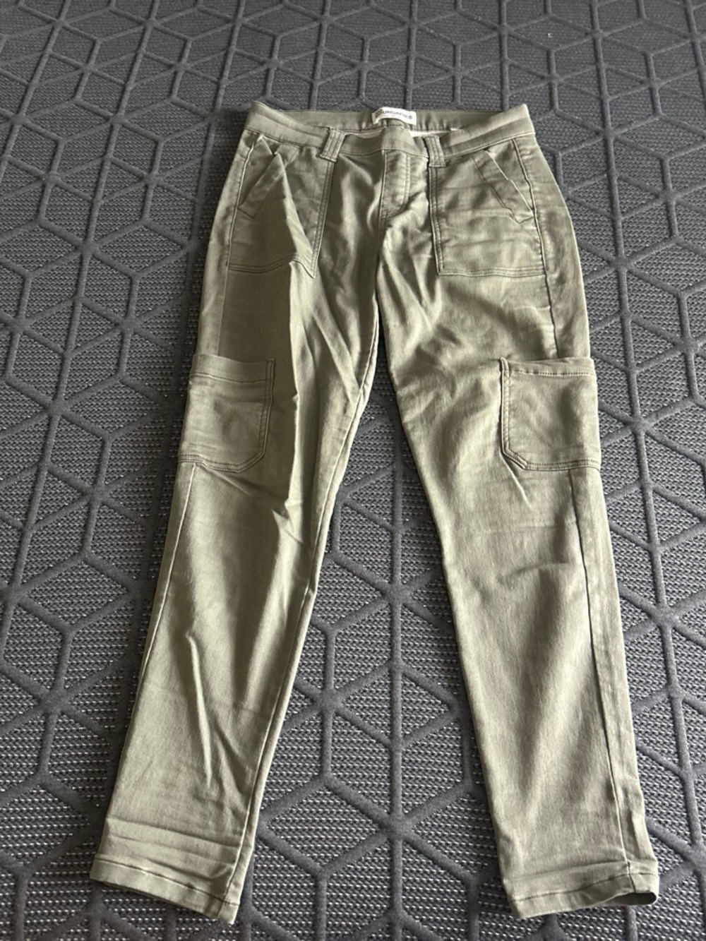 No Boundaries Olive Straight-Leg Cargo Pants